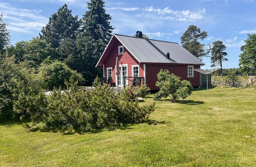 Masterby House | Beautiful home in Gotlands Tofta with WiFi