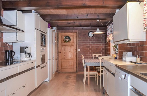 Kvarlov House | Beautiful home in Annelöv