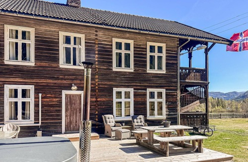 Sor-Aurdal House | Beautiful home in Bagn with WiFi