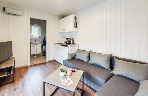 Bjarnum House | Beautiful home in Bjärnum with WiFi