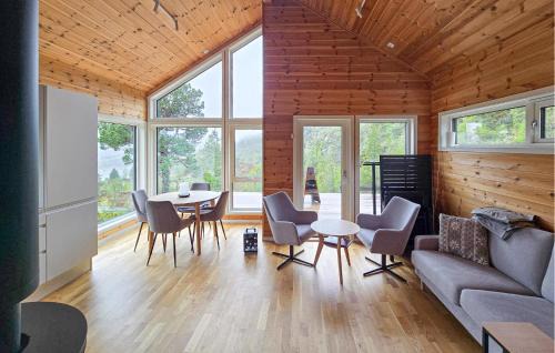 Brekke House | Beautiful Home In Bjordal With Wifi