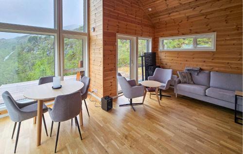 Brekke House | Beautiful Home In Bjordal With Wifi
