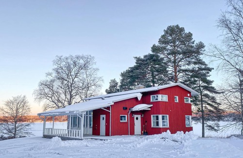 Domsjo House | Beautiful home in Domsjö with sauna