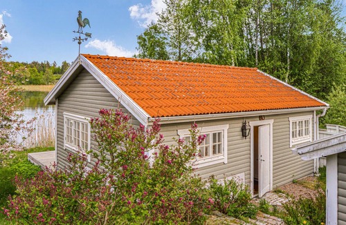 Eskilstuna House | Beautiful home in Eskilstuna with sauna