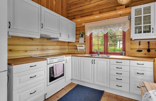 Evje House | Beautiful home in Evje with WiFi