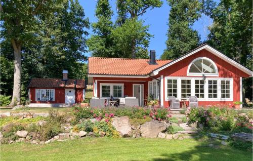 Hoor House | Beautiful Home In Höör With Wifi