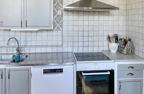 Lindesberg House | Beautiful home in Lindesberg with sauna