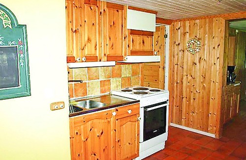 Ljungsarp House | Beautiful home in Ljungsarp with sauna