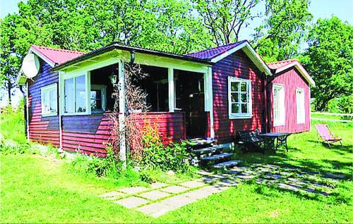 Ljungsarp House | Beautiful Home In Ljungsarp With Sauna