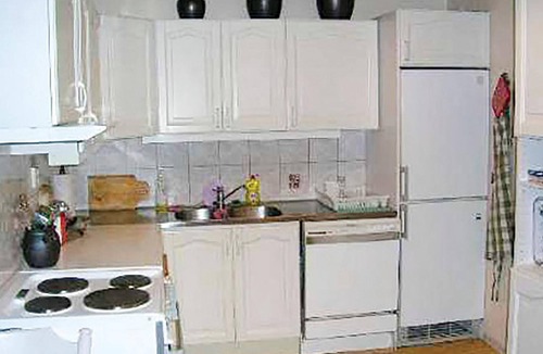 Laggarsvik House | Beautiful home in Ljusterö with kitchen