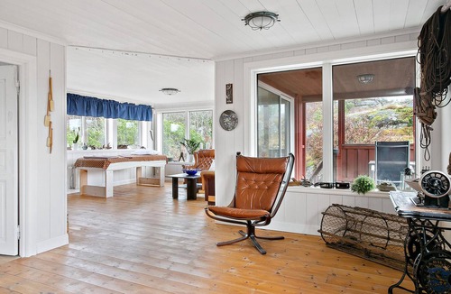 Grundsund House | Beautiful home in Lysekil with sauna