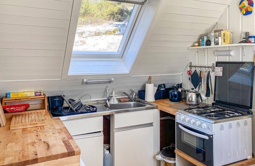 Masfjorden House | Beautiful home in Masfjorden with house sea view