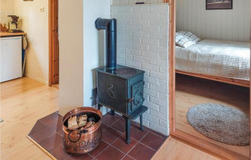 Leksvik House | Beautiful Home In Mosvik