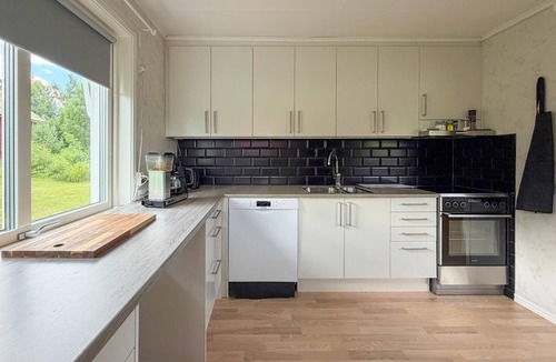 Munkfors House | Beautiful home in Munkfors with WiFi
