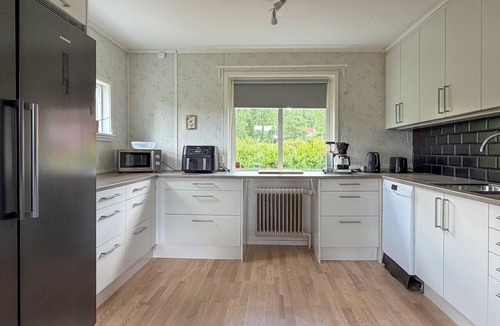 Munkfors House | Beautiful home in Munkfors with WiFi