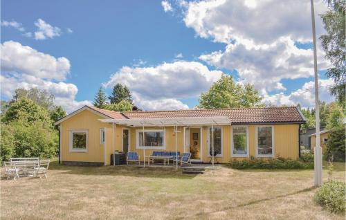 Nassjo House | Beautiful Home In Nässjö With Kitchen