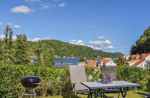 Songe House | Beautiful home in Risør with sauna