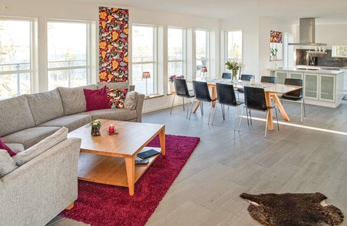 Skillingaryd House | Beautiful home in Skillingaryd with sauna