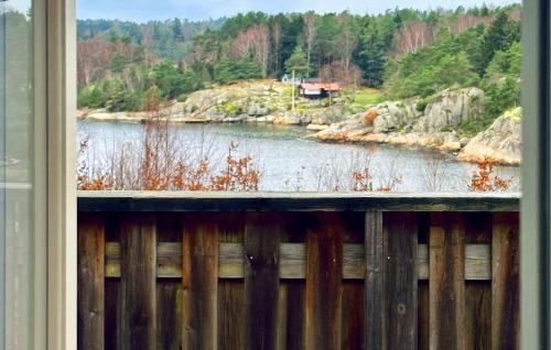 Vastra Gotaland House | Beautiful Home In Myggenäs With Sauna
