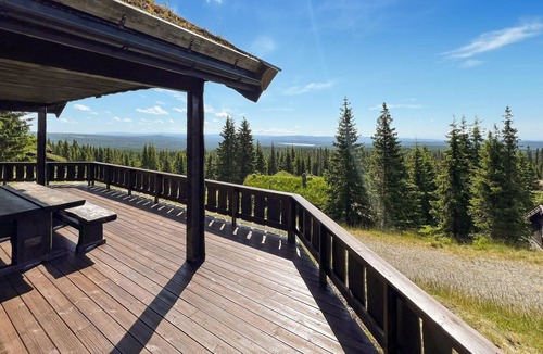 Ringsaker House | Beautiful home in Sjusjøen with sauna