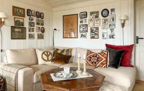 Sjusjoen House | Beautiful Home In Sjusjøen With Wifi