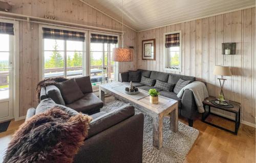 Ringsaker House | Beautiful Home In Sjusjøen With Sauna