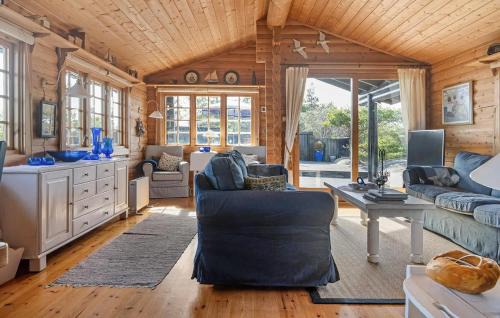 Hvaler House | Beautiful Home In Skjærhalden With Harbor View