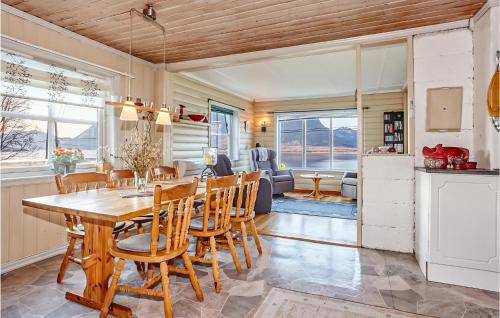 Kvaefjord Municipality House | Beautiful Home In Sortland With Wifi