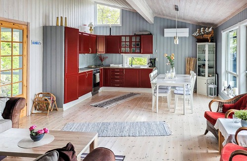 Bamble House | Beautiful home in Stathelle with house sea view