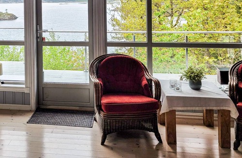 Bamble House | Beautiful home in Stathelle with house sea view