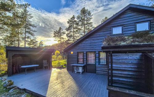 Tjørhom House | Beautiful Home In Tjørhom With Sauna