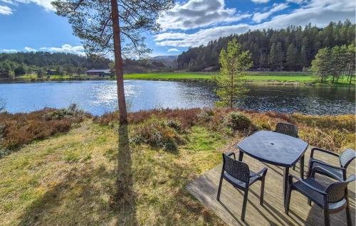 Tjørhom House | Beautiful Home In Tjørhom With Sauna