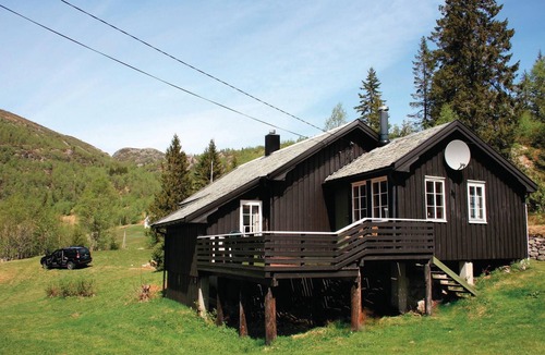Sirdal House | Beautiful home in Tonstad with ethernet internet