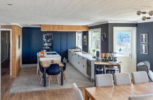 Tveit House | Beautiful home in Tveit
