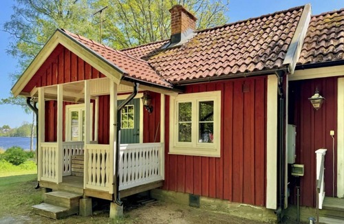 Tingsryd Municipality House | Beautiful home in Urshult with lake view