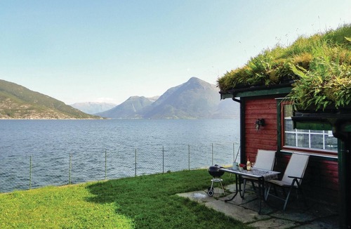 Utne House | Beautiful home in Utne with sauna