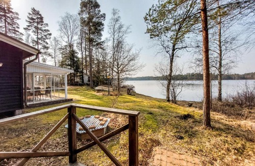 Hallaryd House | Beautiful Home In Vägla With Wifi