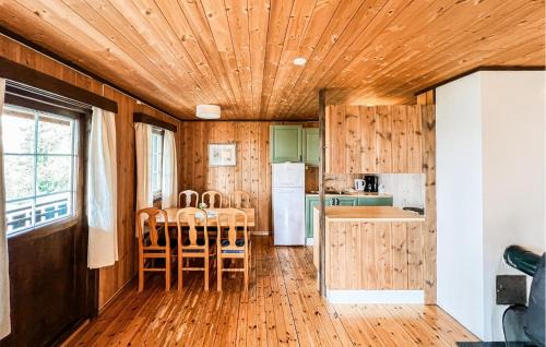Nord-Fron House | Beautiful Home In Vinstra With Sauna