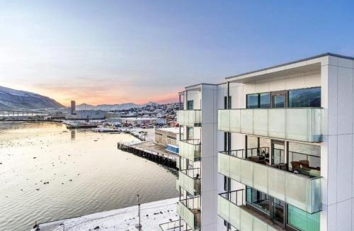 Tromso Apartment | Beautiful home with seaview