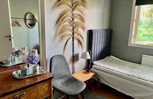 Bastad House | Beautiful rooms in a charming Båstad villa top location near the beach and town center