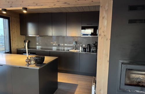 Hafjell Cottage | Beautiful Ski-in/Ski-out Cabin at the top of the mountain in Hafjell
