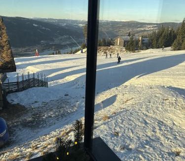 Hafjell House | Beautiful Ski-in Ski-out Cabin at the top of the mountain in Hafjell