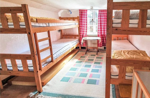Torne House | Beautiful small cottage in fantastic forest surroundings.