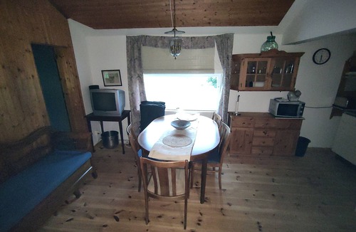 Jarnforsen House | Beautiful vacation home on a large, sunny lot near the lake