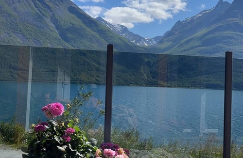 Storfjord House | Beautiful Villa with Ocean Views, Between Lyngen and Tamok
