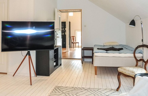 Svarta Apartment | Beautiful wooden house located on a large plot and close to some activity opportunities.