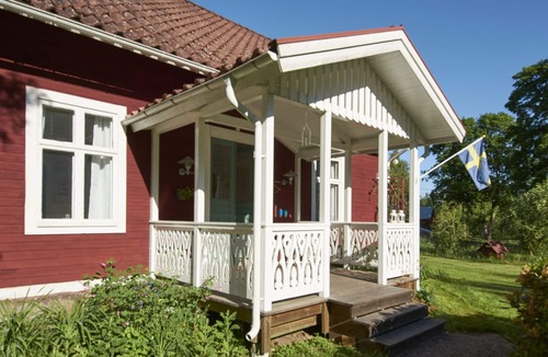 Skruv House | Beautiful wooden villa in the middle of Smaland