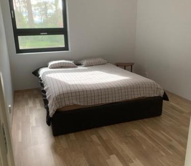 Moss House | Bedroom&ensuite