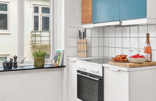 Bergen City Centre Apartment | Bergen's Spacious 150sqm Haven: The Ultimate Cozy Retreat