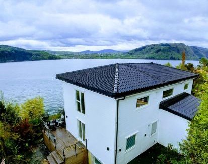 Asane Apartment | Bergen Sunrise Terrace Apartment